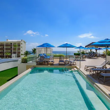 Hilton Cancun Mar Caribe All-Inclusive Resort-3